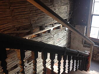 Tour: Dublin's 350 year ol...